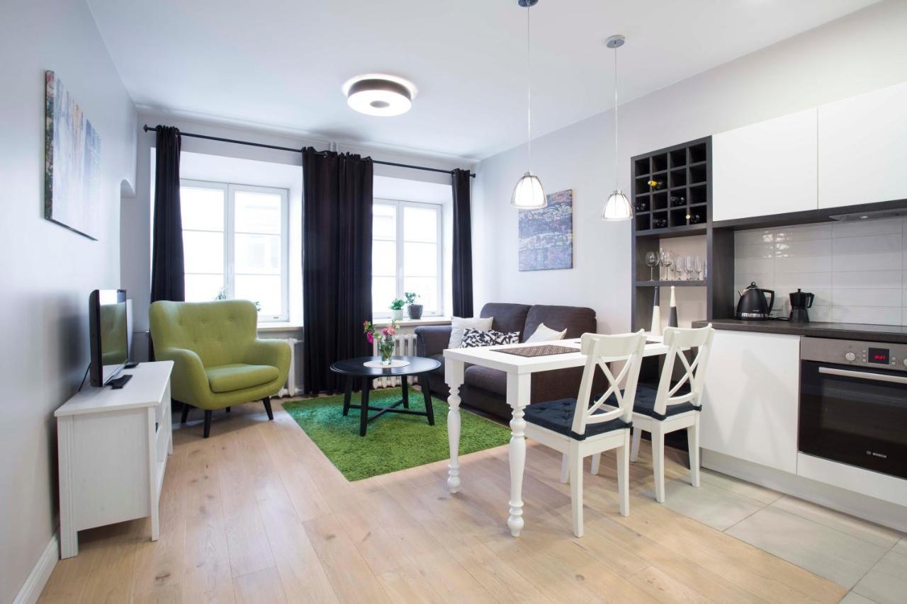 Baron'S Town Hall Apartments Вильнюс Экстерьер фото
