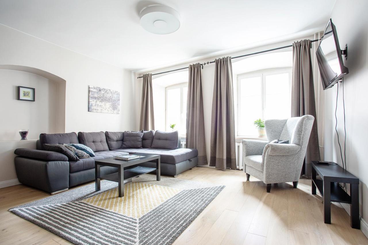 Baron'S Town Hall Apartments Вильнюс Экстерьер фото
